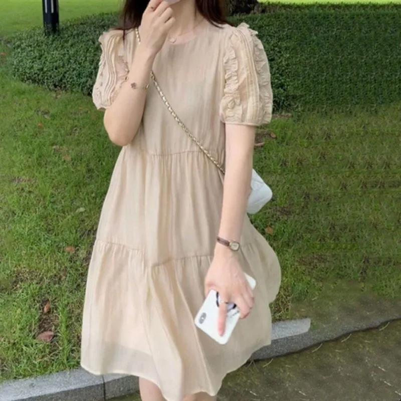Женское платье с коротким рукавом, свободное приталенное платье во французском стиле, лето 2023
Женское платье с коротким рукавом, свободное приталенное платье во французском стиле, лето 2023
