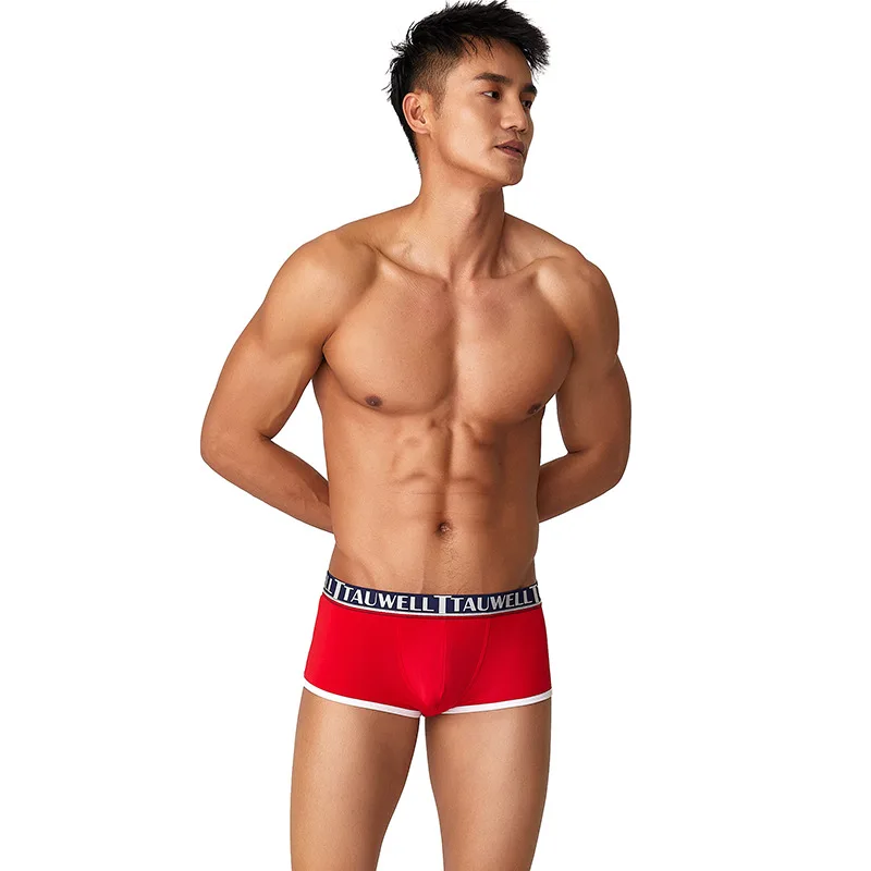 Мужские модельные трусы-боксеры удобные и дышащие, однослойные карманы и бесшовные трусы 
Мужские модельные трусы-боксеры удобные и дышащие, однослойные карманы и бесшовные трусы