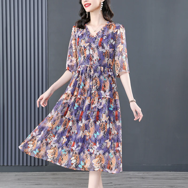 Женское платье с V-образным вырезом, Свободное длинное платье большого размера с короткими рукавами и шнуровкой, весна-лето 2023
Женское платье с V-образным вырезом, Свободное длинное платье большого размера с короткими рукавами и шнуровкой, весна-лето 2023