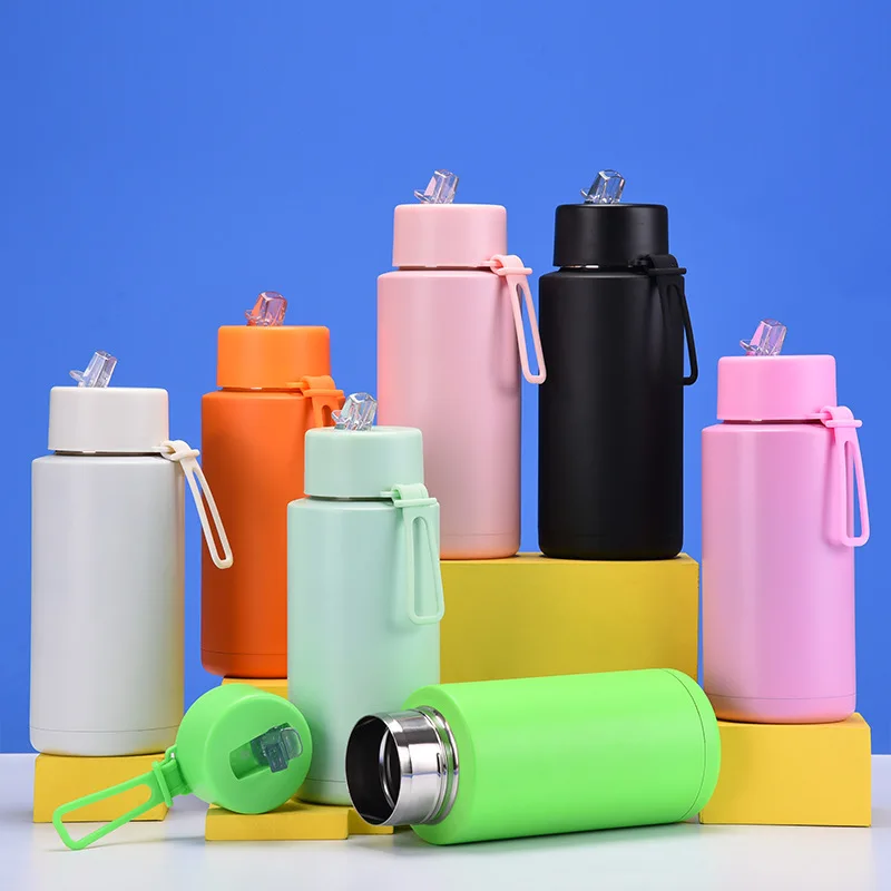 1L SPORTS KETTLE New Large Capacity Portable Silicone Handle With Straw American Large Stainless Steel THERMOS CUP Holiday Gift
1L SPORTS KETTLE New Large Capacity Portable Silicone Handle With Straw American Large Stainless Steel THERMOS CUP Holiday Gift