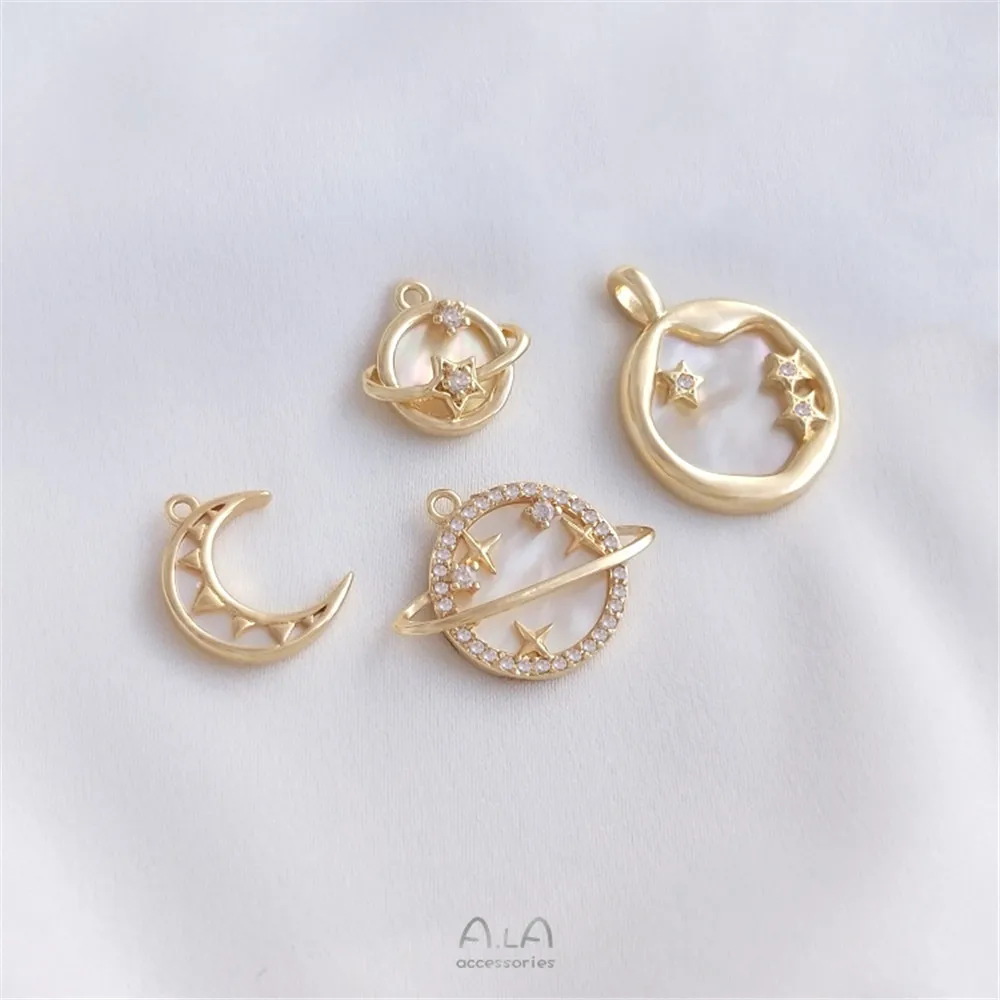 Natural mother shell 14K gold shell Sun moon star universe moon pendant DIY bracelet necklace pendant
Natural mother shell 14K gold shell Sun moon star universe moon pendant DIY bracelet necklace pendant