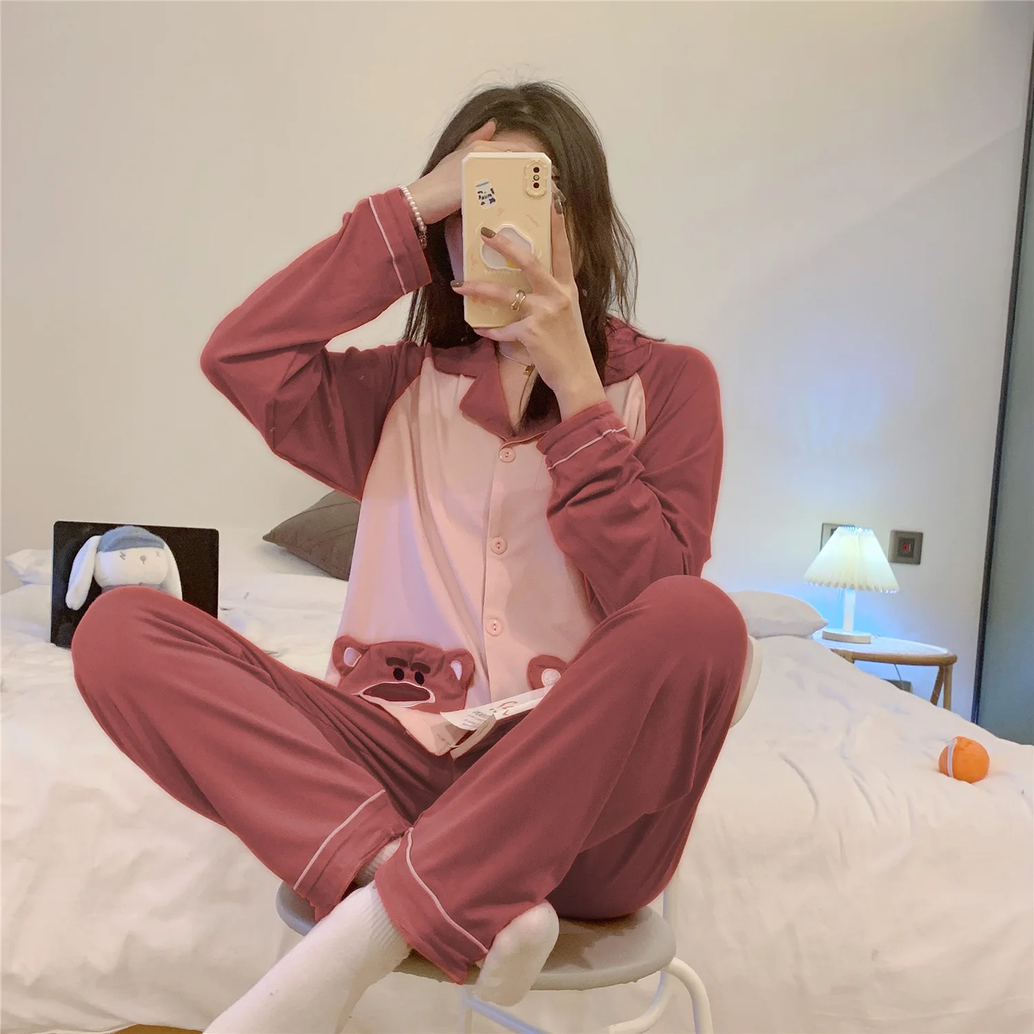 Lady Spring Autumn New Daily Casual Two Piece Suit Sleepwear Women Long Sleeve Soft Comfortable Loose Nightclothes Pajamas Set
Lady Spring Autumn New Daily Casual Two Piece Suit Sleepwear Women Long Sleeve Soft Comfortable Loose Nightclothes Pajamas Set