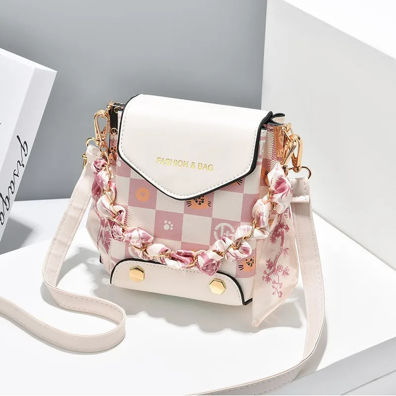 High Quality Women's Bag Ladies Trend Fashion Shoulder Crossbody Small Square Bags
High Quality Women's Bag Ladies Trend Fashion Shoulder Crossbody Small Square Bags