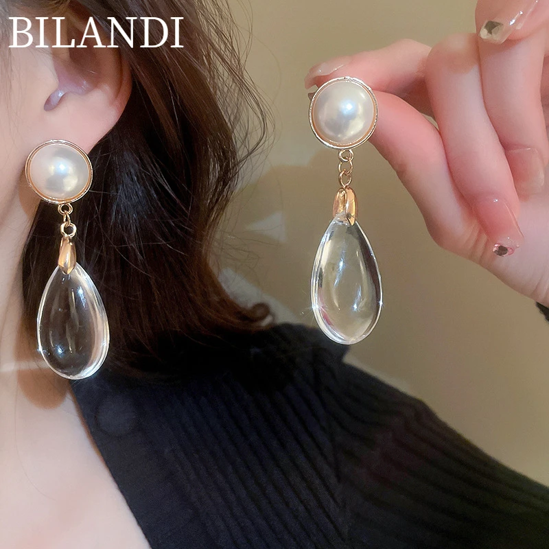 Bilandi Retro Jewelry 925 Silver Needle Transparent Resin Earrings Vintage Temperment Half Round Pearl Earring For Women GIft
Bilandi Retro Jewelry 925 Silver Needle Transparent Resin Earrings Vintage Temperment Half Round Pearl Earring For Women GIft