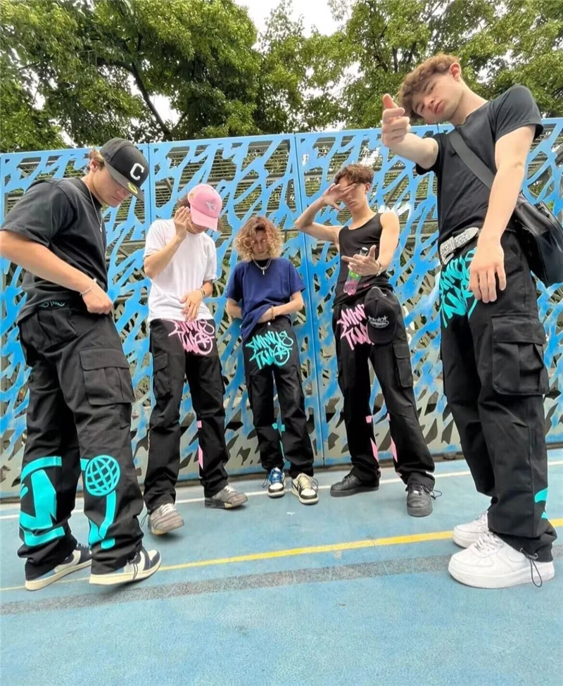 2023 New Y2K Street Trend Trousers Loose Men's Fashion Multi-pocket Overalls African American Hip-hop Pants Overalls Men's Pants
2023 New Y2K Street Trend Trousers Loose Men's Fashion Multi-pocket Overalls African American Hip-hop Pants Overalls Men's Pants