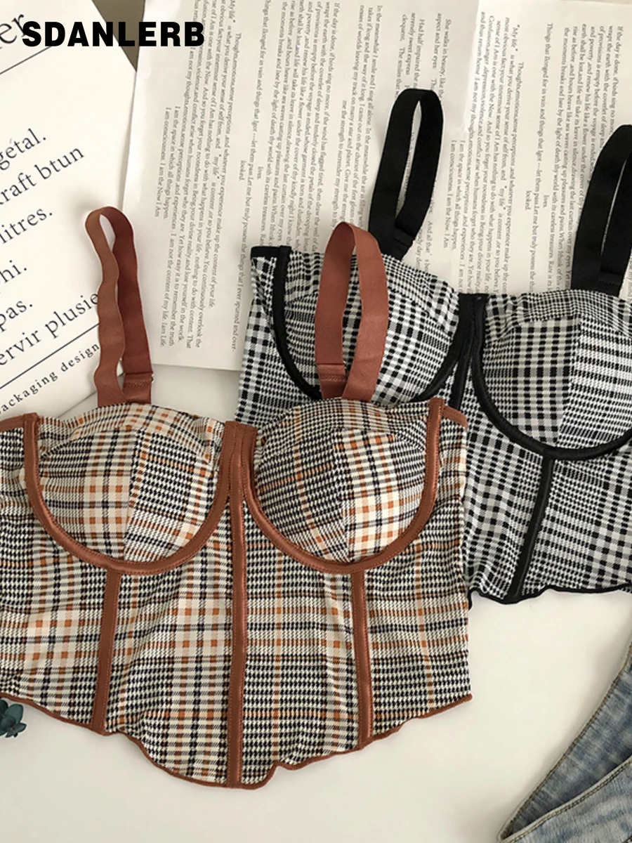 Summer 2022 Korean Style Retro Contrast Color Houndstooth Vest Underwired Padded Short Bandeau Camisole Outer Wear Crop Top 
Summer 2022 Korean Style Retro Contrast Color Houndstooth Vest Underwired Padded Short Bandeau Camisole Outer Wear Crop Top