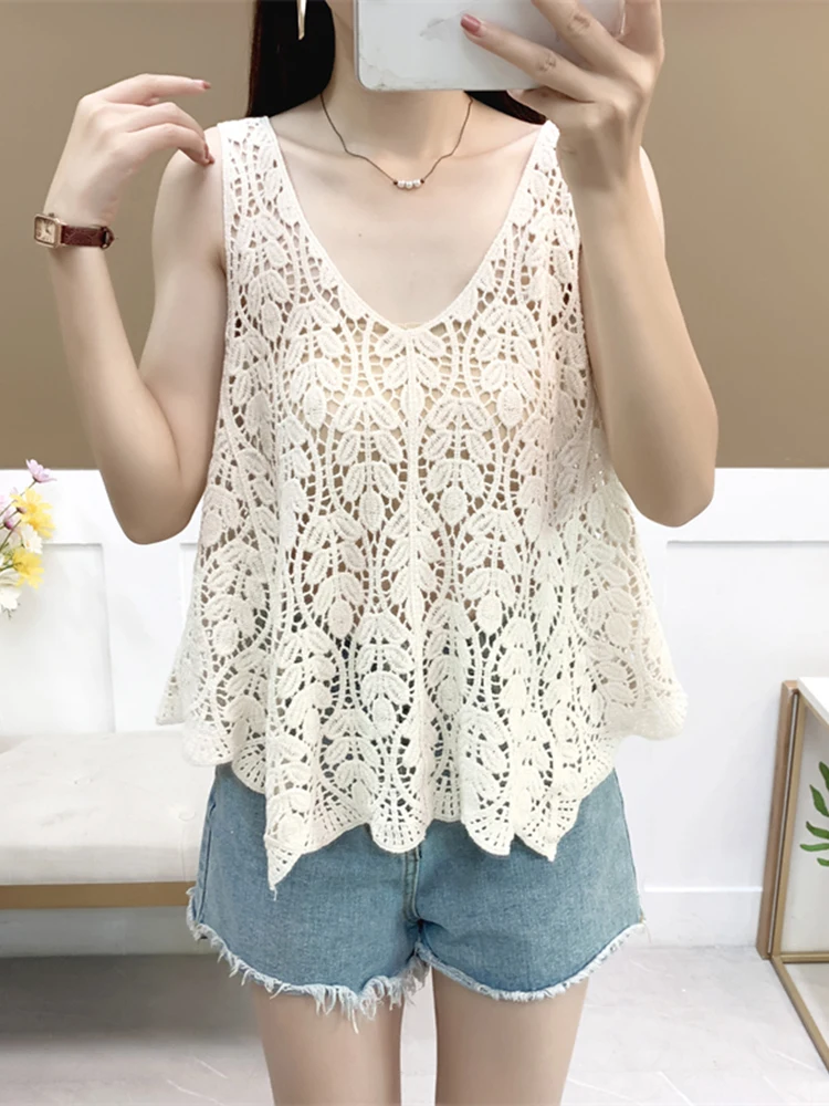Женская летняя блузка, вязаный крючком жилет с вырезами, Свободный Топ на лямках в бонийском стиле, яркий однотонный топ без рукавов D2074
Женская летняя блузка, вязаный крючком жилет с вырезами, Свободный Топ на лямках в бонийском стиле, яркий однотонный топ без рукавов D2074