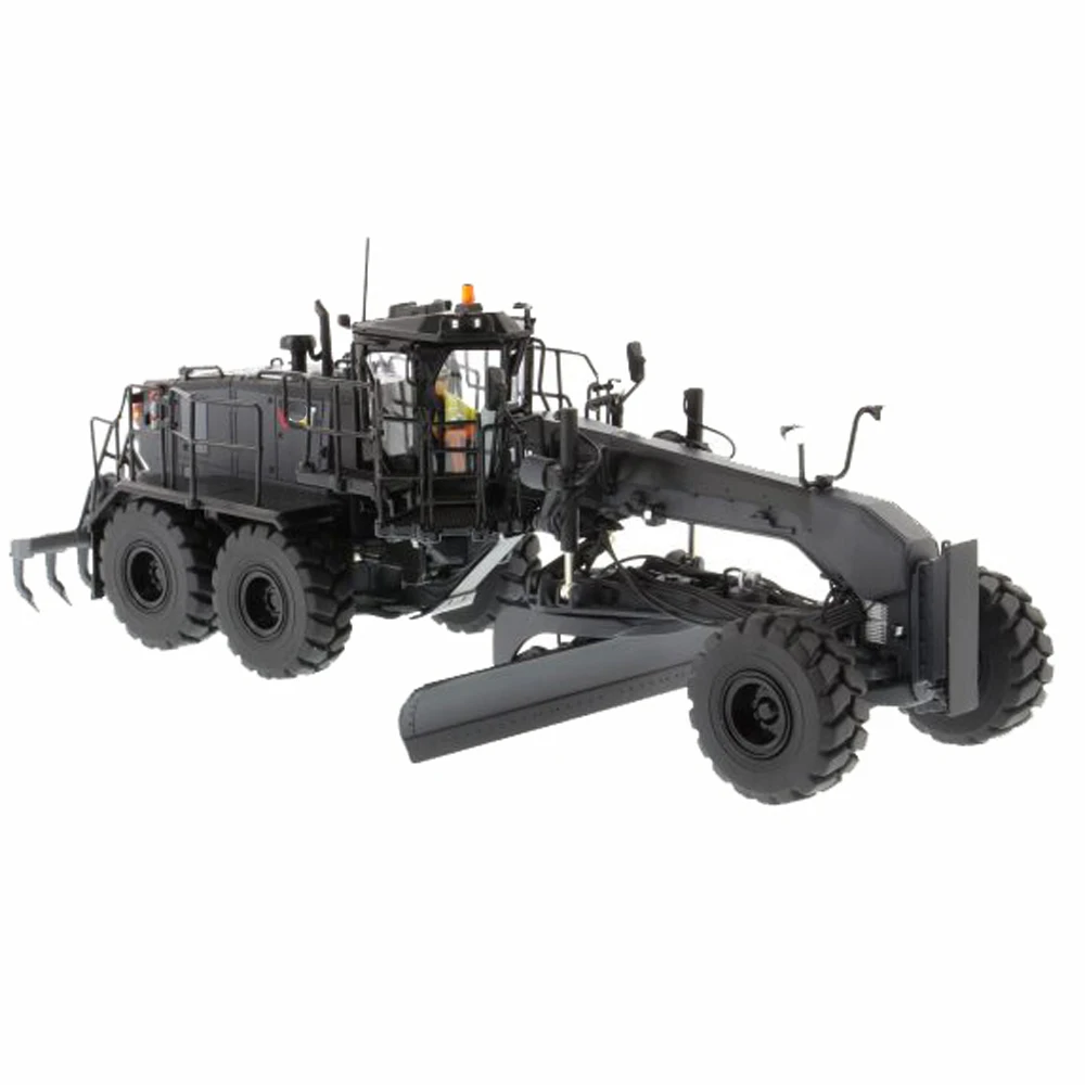 DM 18M3 Self-Propelled Grader Alloy Model 1:50 85522 Black Special Edition
DM 18M3 Self-Propelled Grader Alloy Model 1:50 85522 Black Special Edition