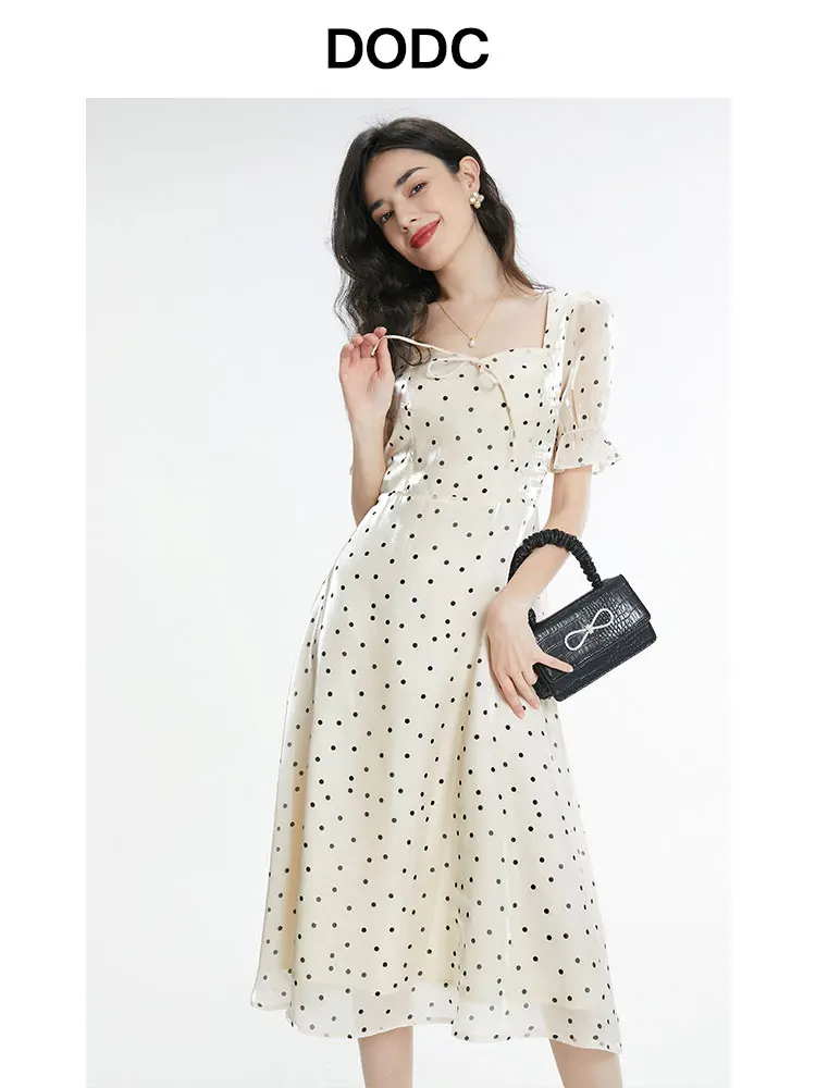 Dodc Polka Dot Dress 2022 New Summer French Retro Slimming Design Small Square Collar Puff Sleeve Midi Skirt
Dodc Polka Dot Dress 2022 New Summer French Retro Slimming Design Small Square Collar Puff Sleeve Midi Skirt