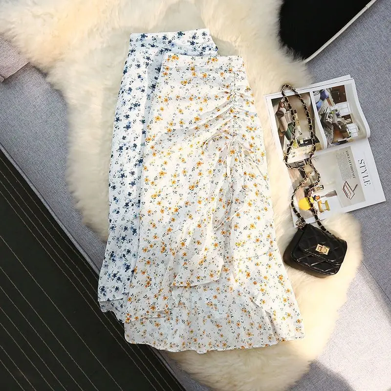 2023 Y2k Shirring Mermaid Skirts for Women 2023 Summer Floral Print Sexy Chiffon Midi Long Skirt Korean Fashion Elegant Skirts
2023 Y2k Shirring Mermaid Skirts for Women 2023 Summer Floral Print Sexy Chiffon Midi Long Skirt Korean Fashion Elegant Skirts