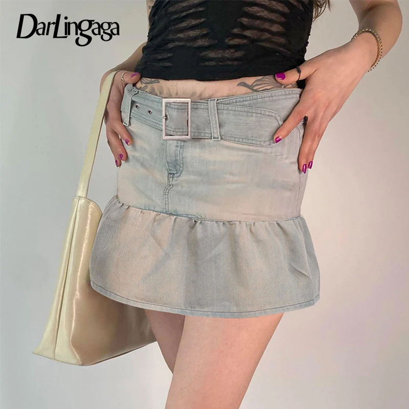 Летняя джинсовая юбка с поясом Darlingaga Grunge Fairycore Y2K, Женская винтажная короткая юбка А-силуэта с вышивкой в стиле Харадзюку
Летняя джинсовая юбка с поясом Darlingaga Grunge Fairycore Y2K, Женская винтажная короткая юбка А-силуэта с вышивкой в стиле Харадзюку