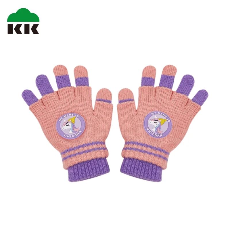 Kocotree Kids Winter Warm Gloves 2022 New Design Christmas Cartoon Fashion Gloves For Toddler Children Boys Girls
Kocotree Kids Winter Warm Gloves 2022 New Design Christmas Cartoon Fashion Gloves For Toddler Children Boys Girls