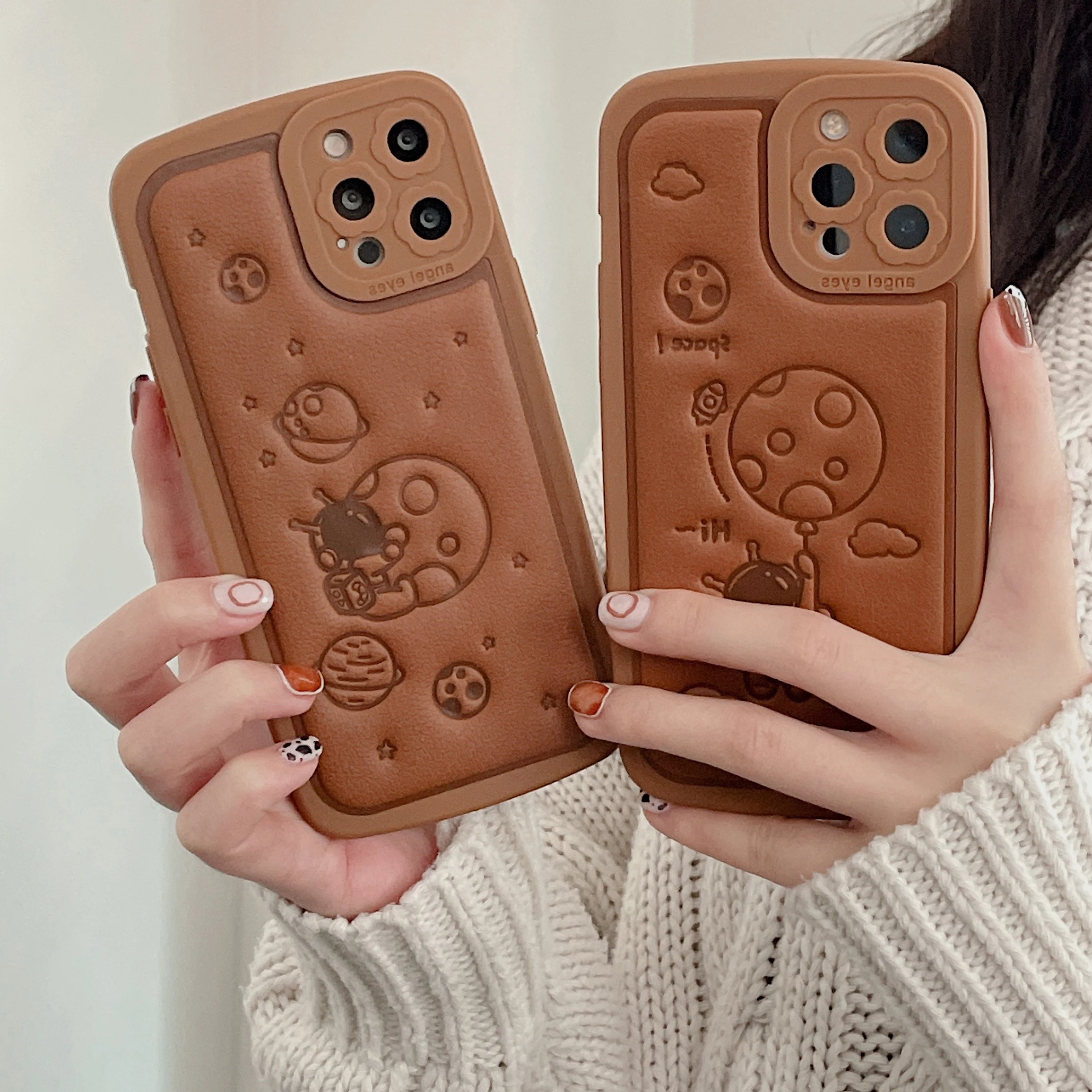 Leather Astronaut Cute Caramel Brown Soft Phone Case for IPhone 11 12 13 Pro XS MAX 8 7 Plus X Fashion Spaceman Funda Cover
Leather Astronaut Cute Caramel Brown Soft Phone Case for IPhone 11 12 13 Pro XS MAX 8 7 Plus X Fashion Spaceman Funda Cover