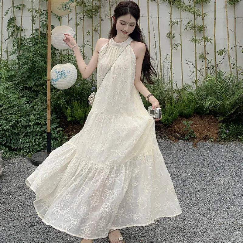 2023 Summer New Dress French Romantic Advanced Sense Halter Appear Thin A-Line Round Neck Lady Ruffle Edge Free Shipping
2023 Summer New Dress French Romantic Advanced Sense Halter Appear Thin A-Line Round Neck Lady Ruffle Edge Free Shipping