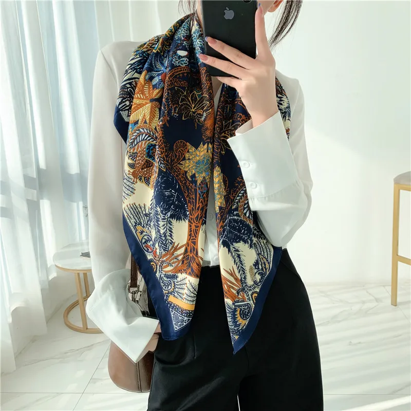 2022 New Expensive Brand 90x90CM Luxury Lattice Geometric Silk Scarf Women's Retro Print Fashion Square Bandana Headscarf Tie
2022 New Expensive Brand 90x90CM Luxury Lattice Geometric Silk Scarf Women's Retro Print Fashion Square Bandana Headscarf Tie