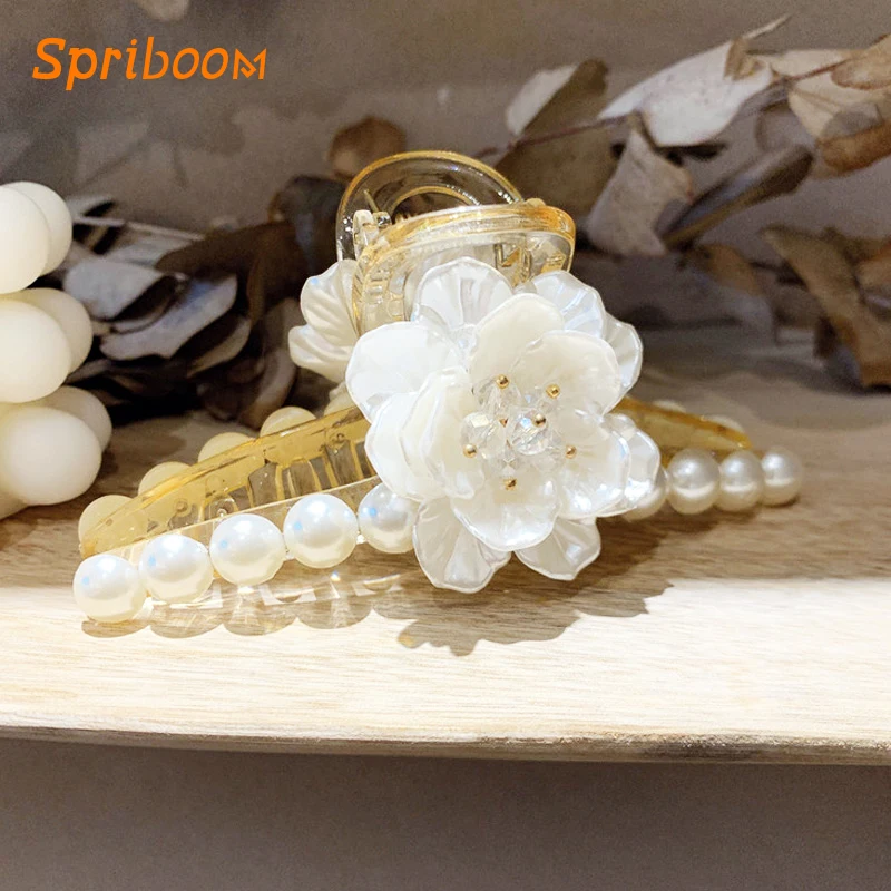 Korean Pearl Flower Hair Claws Acrylic Sweet Floral Hairpins Elegant Retro Large Hairgrips Ponytail Holder Bath Haar Accessoreis
Korean Pearl Flower Hair Claws Acrylic Sweet Floral Hairpins Elegant Retro Large Hairgrips Ponytail Holder Bath Haar Accessoreis