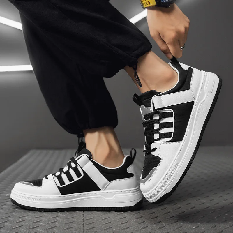 Men's White Casual Sneakers Lace Up Vulcanized Shoes Boys Tenis Sport Shoes Male Sneakers Soft Sole Men Walking Shoe
Men's White Casual Sneakers Lace Up Vulcanized Shoes Boys Tenis Sport Shoes Male Sneakers Soft Sole Men Walking Shoe