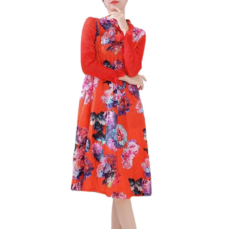 Miyake Pleated Dress Women 2022 New Spring Autumn Long Sleeve Standing Collar Elegant High Noble Temperament Fashion Print Dress
Miyake Pleated Dress Women 2022 New Spring Autumn Long Sleeve Standing Collar Elegant High Noble Temperament Fashion Print Dress