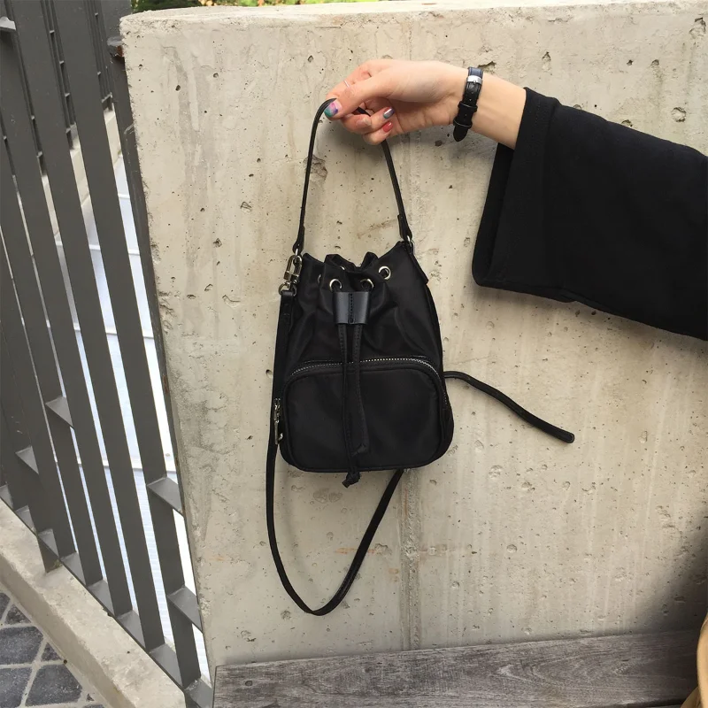 Small Handbag Women Canvas Shoulder Bags Tassel Bucket Bags For Girls Crossbody Bags Ladies Tote Phone Pouch Female Luxury Bag
Small Handbag Women Canvas Shoulder Bags Tassel Bucket Bags For Girls Crossbody Bags Ladies Tote Phone Pouch Female Luxury Bag