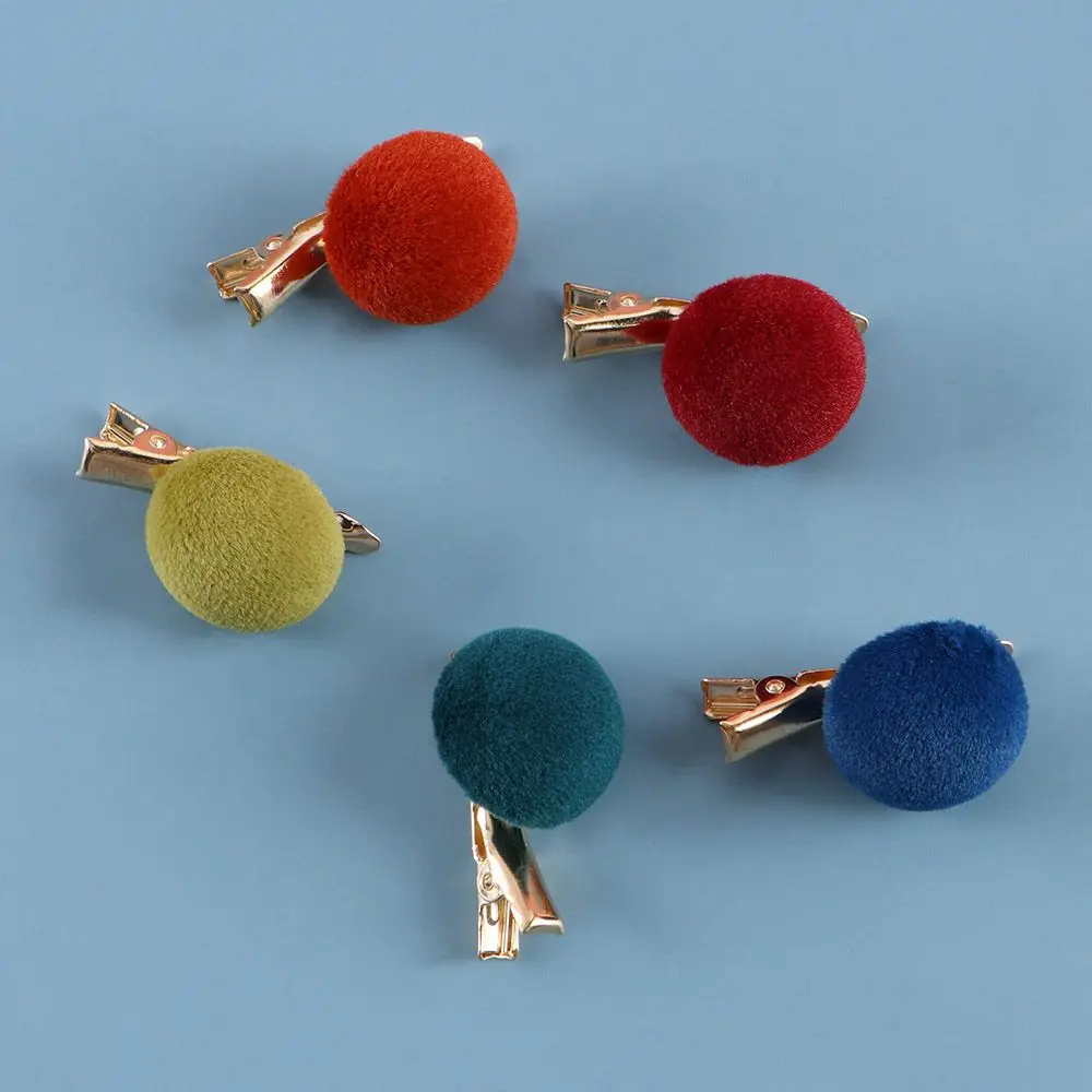 Новые маленькие заколки для волос с плюшевыми шариками, зажимы для волос, детские головные уборы, милые геометрические заколки, шпильки для ...
Новые маленькие заколки для волос с плюшевыми шариками, зажимы для волос, детские головные уборы, милые геометрические заколки, шпильки для ...