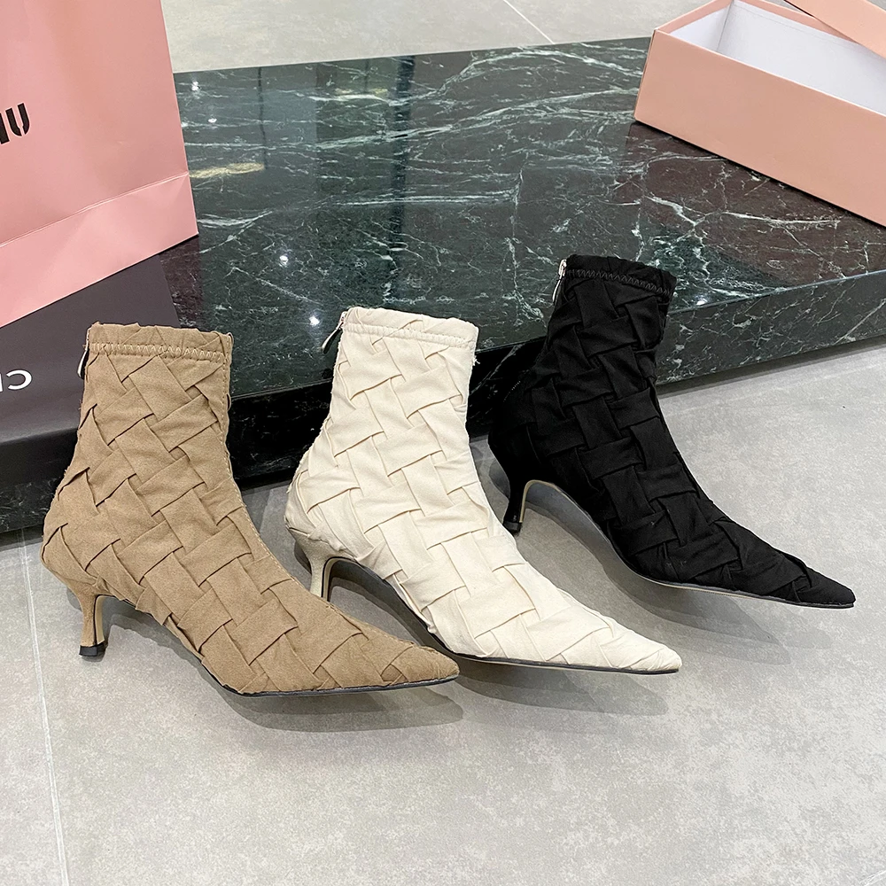 Pointed Toe Women Ankle Boots Fashion 2022 Weave Design Thin High Heels Back Zipper Dress Shoes Woman Black White Khaki Size 39
Pointed Toe Women Ankle Boots Fashion 2022 Weave Design Thin High Heels Back Zipper Dress Shoes Woman Black White Khaki Size 39