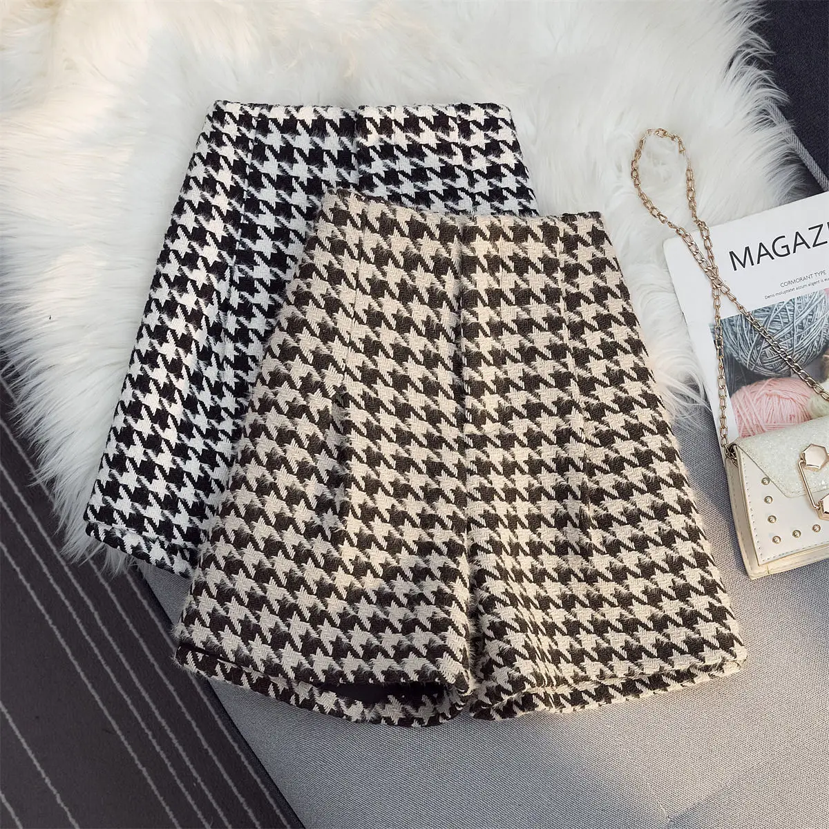 Женские шерстяные шорты на молнии, с завышенной талией и широкими штанинами
Женские шерстяные шорты на молнии, с завышенной талией и широкими штанинами