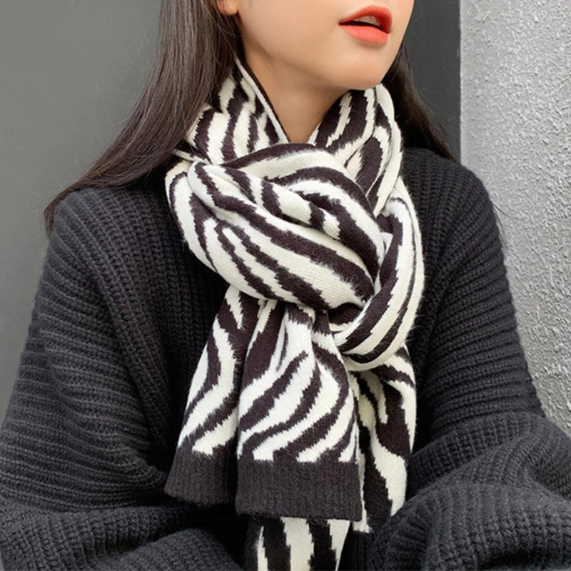 Scarf Winter Women Skinny Stripe Pattern Knitted Fashion Acrylic Long Wraps Stylish Scarfs Winter Accesories Girl Luxury Foulard
Scarf Winter Women Skinny Stripe Pattern Knitted Fashion Acrylic Long Wraps Stylish Scarfs Winter Accesories Girl Luxury Foulard