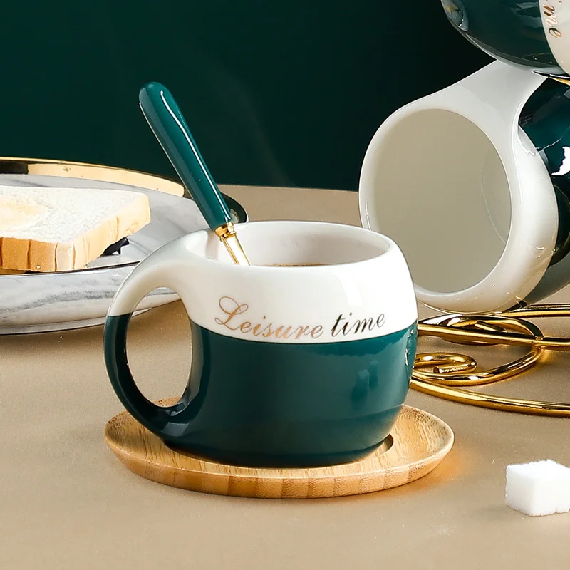 Nordic small luxury coffee cup plate small exquisite cup high-end simple golden English ceramic coffee cup small
Nordic small luxury coffee cup plate small exquisite cup high-end simple golden English ceramic coffee cup small