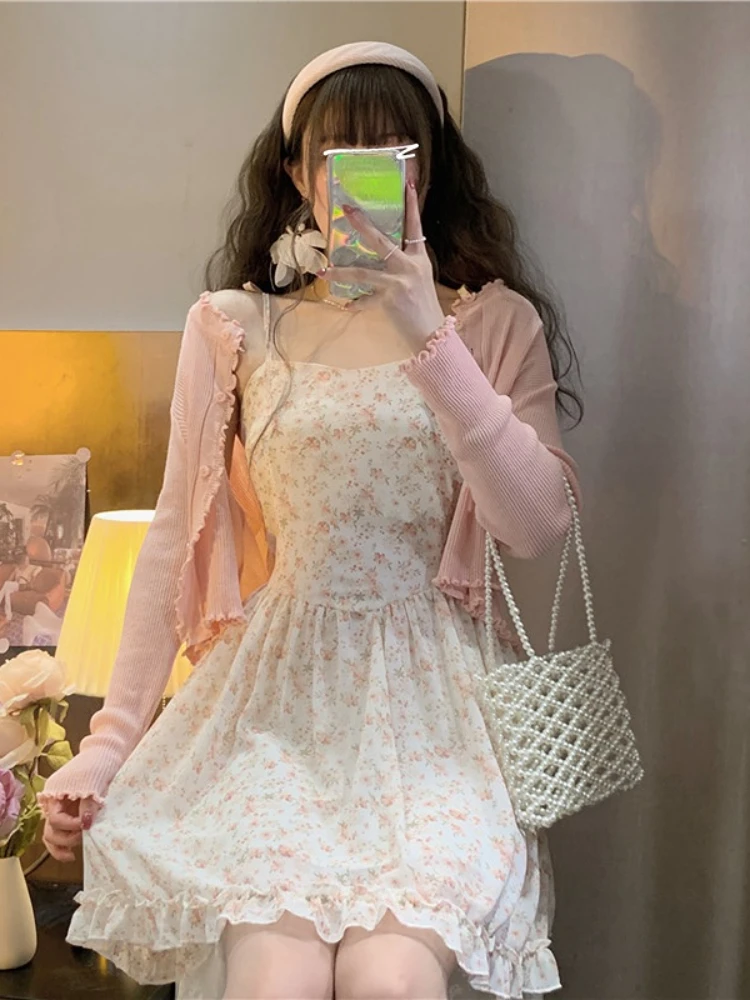 Женский комплект из 2 предметов, элегантное короткое вечернее мини-платье в пляжном стиле, блузка и цветочное мини-платье на бретелях, Корей...
Женский комплект из 2 предметов, элегантное короткое вечернее мини-платье в пляжном стиле, блузка и цветочное мини-платье на бретелях, Корей...