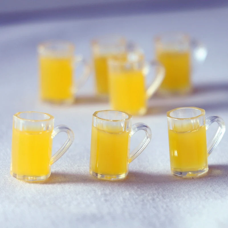 4 шт. миниатюрный полимерный лимонный апельсиновый сок 1:12 кукольный домик Миниатюрные аксессуары для кукольного домика чашки игрушечные ми... 
4 шт. миниатюрный полимерный лимонный апельсиновый сок 1:12 кукольный домик Миниатюрные аксессуары для кукольного домика чашки игрушечные ми...