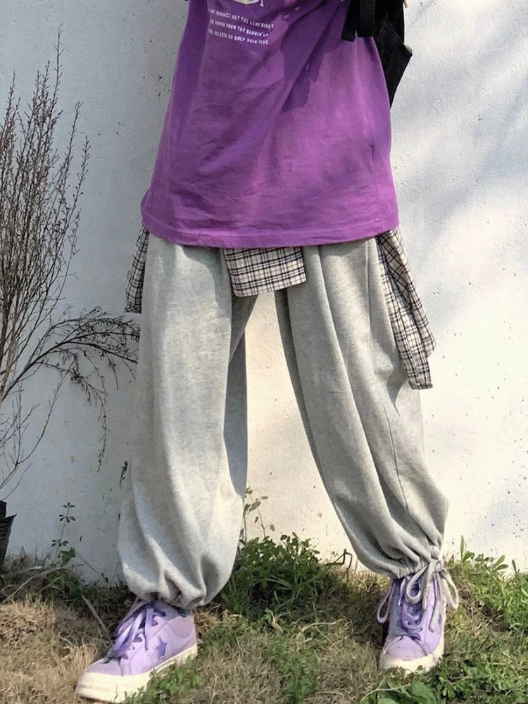 HOUZHOU Basic Gray Jogging Harem Sports Pants Women Harajuku Korean Style Oversize Baggy Sweatpants Hippie Kpop Jogger Trousers
HOUZHOU Basic Gray Jogging Harem Sports Pants Women Harajuku Korean Style Oversize Baggy Sweatpants Hippie Kpop Jogger Trousers