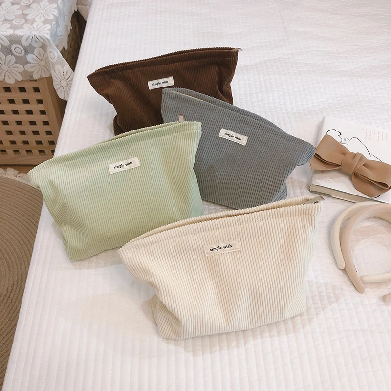 Corduroy Women Cosmetic Bag Cotton Cloth Makeup Pouch Hand Travel Bag Lipstick Organizer Cases Fashion Zipper Clutch Phone Purse
Corduroy Women Cosmetic Bag Cotton Cloth Makeup Pouch Hand Travel Bag Lipstick Organizer Cases Fashion Zipper Clutch Phone Purse