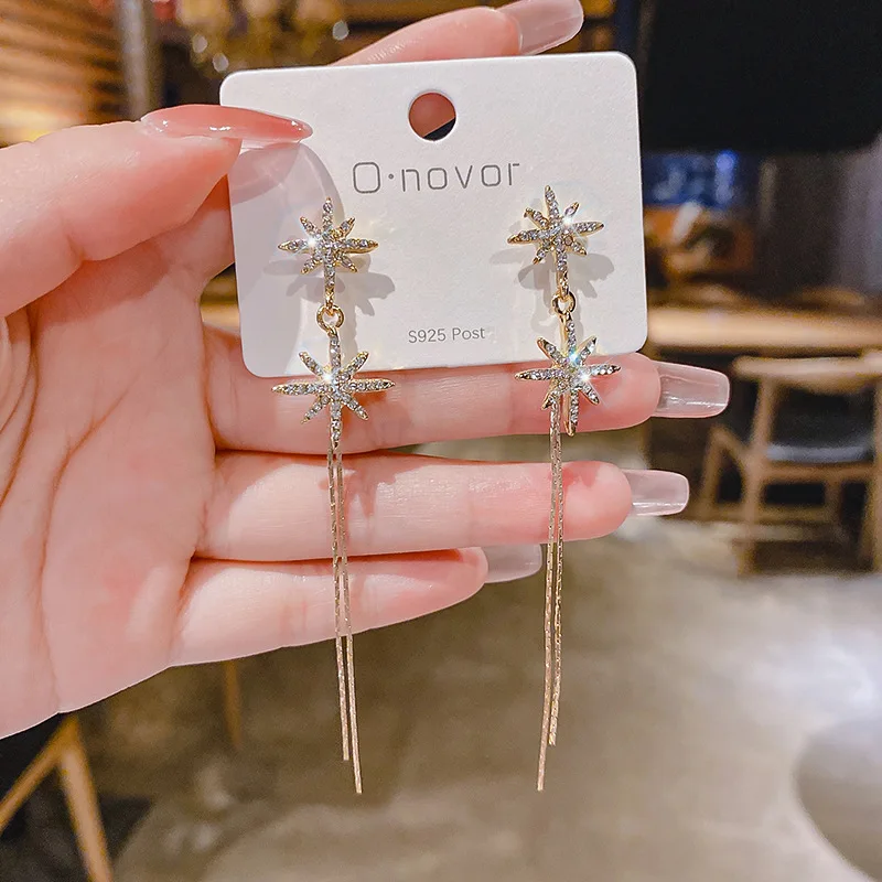 Korean Fashion Women's Earrings Fashion Jewelry 2020 Zircon Mango Star Tassel Temperament All-match Earrings Wholesale
Korean Fashion Women's Earrings Fashion Jewelry 2020 Zircon Mango Star Tassel Temperament All-match Earrings Wholesale