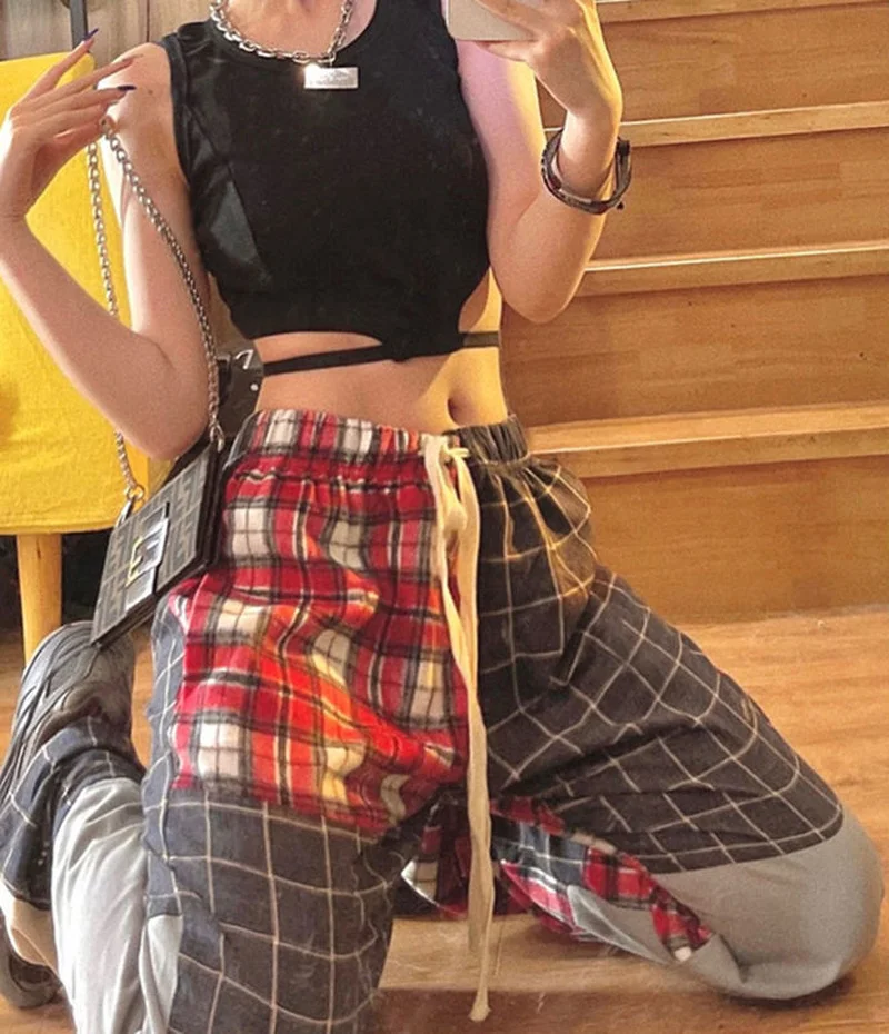 Wide Boot Pants Woman Trousers for Women Leg Width Hippie Pants Patchwork Plaid Checked Straight Gothic Emo Hippie Grunge Baggy
Wide Boot Pants Woman Trousers for Women Leg Width Hippie Pants Patchwork Plaid Checked Straight Gothic Emo Hippie Grunge Baggy