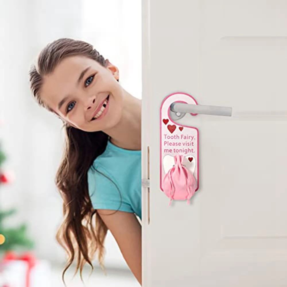 Подвесная коробка для феи зубов, новая акриловая мешковатая Зубная фея, дверная вешалка, синяя/розовая сумка для зубов под подушку
Подвесная коробка для феи зубов, новая акриловая мешковатая Зубная фея, дверная вешалка, синяя/розовая сумка для зубов под подушку
