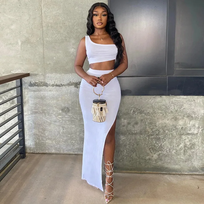 Elegant High Street Two Piece Set Women Sexy Inclined Shoulder Skinny Tank Tops+ Side Split Straight Skirt Streetwear Suit
Elegant High Street Two Piece Set Women Sexy Inclined Shoulder Skinny Tank Tops+ Side Split Straight Skirt Streetwear Suit