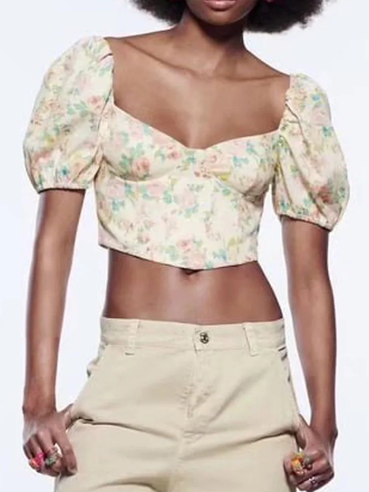 Kumsvag 2022 Summer Women Vintage Short Blouses Shirts Tops Floral Print Puff Sleeve Female Fashion Slim Street Top Blusas
Kumsvag 2022 Summer Women Vintage Short Blouses Shirts Tops Floral Print Puff Sleeve Female Fashion Slim Street Top Blusas