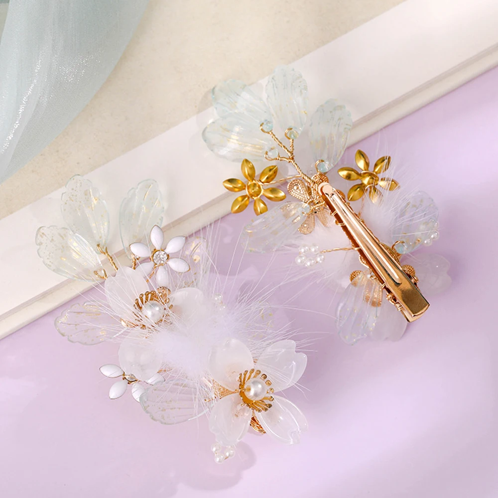 

1 Pair Flower Hair Clip with Plush Ball Chinese Hanfu Headdress Flat Side Clip Beaded Handmade Spring Metal Hairgrip LL@17
