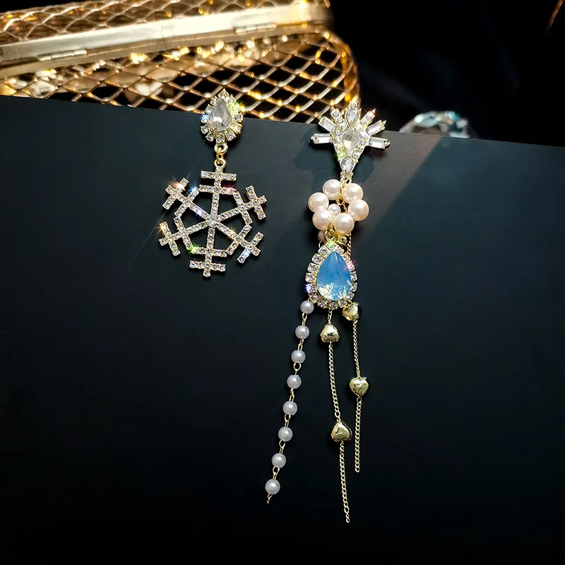 2022 High Quality Earrings Set For Women Snowflake Water Drop Pearl Tassel Modeling Wedding Jewelry Clearance Offers
2022 High Quality Earrings Set For Women Snowflake Water Drop Pearl Tassel Modeling Wedding Jewelry Clearance Offers