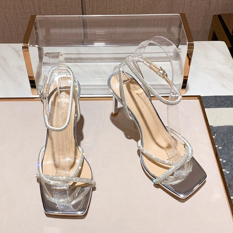 2022 Fashion Rhinestones Gladiator Silver High Heels Ankle Strap Strappy Sandals Women Sexy Stiletto Party Bridal Shoes
2022 Fashion Rhinestones Gladiator Silver High Heels Ankle Strap Strappy Sandals Women Sexy Stiletto Party Bridal Shoes