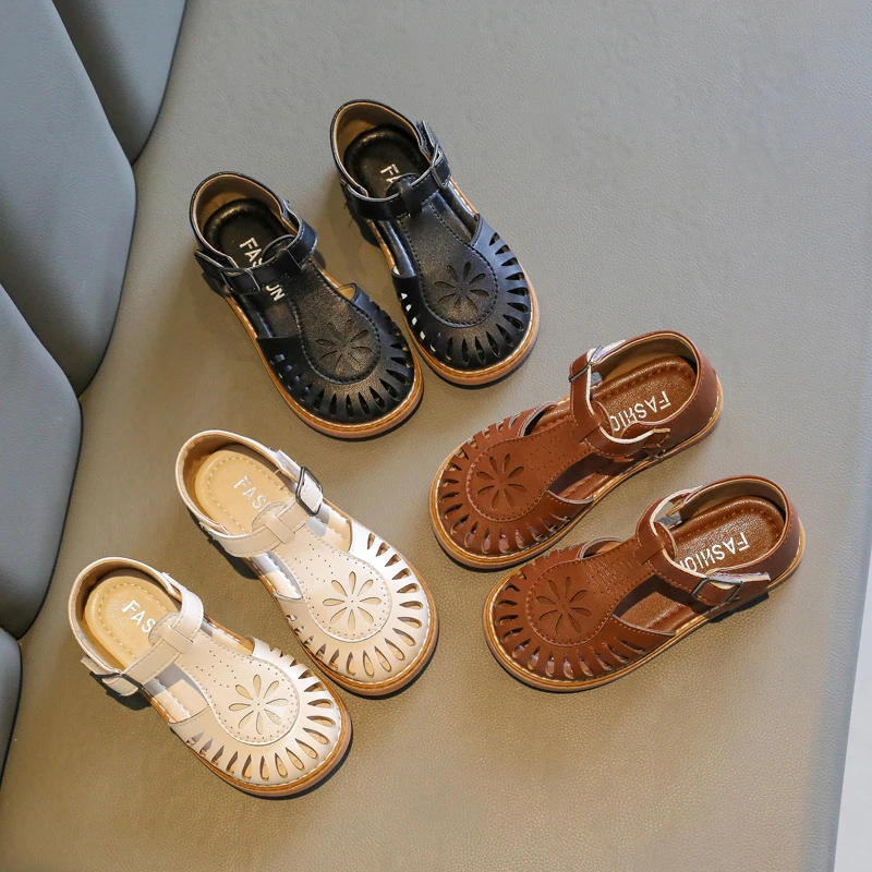 Girl's T-strap Shoes Hollow Out British Style Soft Classic Children Mary Janes 22-36 Infant Round Toe Flat Summer Kids Sandals
Girl's T-strap Shoes Hollow Out British Style Soft Classic Children Mary Janes 22-36 Infant Round Toe Flat Summer Kids Sandals