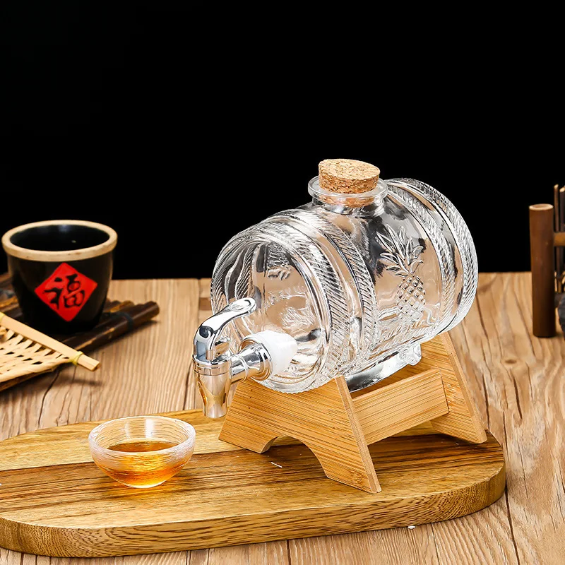 1000ML Glass Hip Flasks Sparkling Wine Bottle with Leading Household Whiskey Bottle Drink Dispenser Juice Jug Water Pitcher
1000ML Glass Hip Flasks Sparkling Wine Bottle with Leading Household Whiskey Bottle Drink Dispenser Juice Jug Water Pitcher