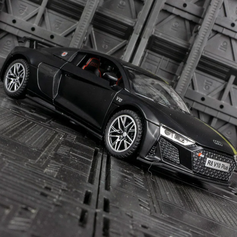 1:32 simulation Audi R8 V10 Plus sports car metal alloy car model sound and light recovery toy car
1:32 simulation Audi R8 V10 Plus sports car metal alloy car model sound and light recovery toy car