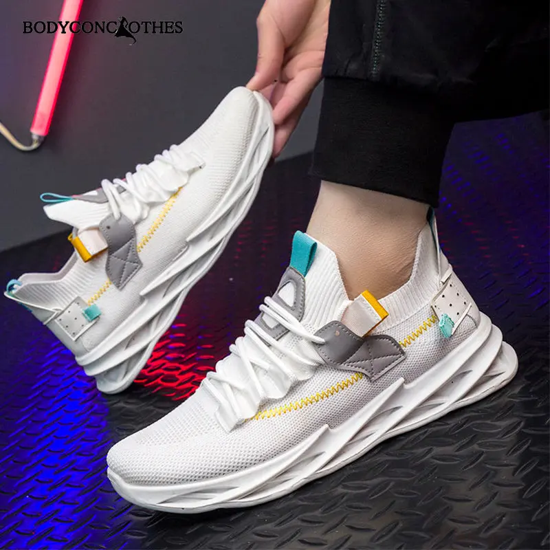 2022 New Men Sneakers Breathable Outdoor Sport Fashion Comfortable Casual Couples Gym Mens black Shoes tenis zapatos de hombre
2022 New Men Sneakers Breathable Outdoor Sport Fashion Comfortable Casual Couples Gym Mens black Shoes tenis zapatos de hombre