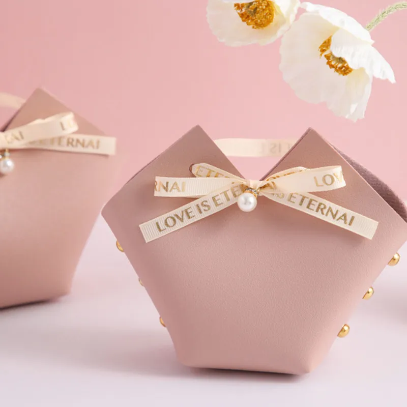 5Pcs Heart Leather Wedding Candy Gift Bag Birthday Party Favors Dragee Box Baby Shower Decoration Romantic Marriage Packaging
5Pcs Heart Leather Wedding Candy Gift Bag Birthday Party Favors Dragee Box Baby Shower Decoration Romantic Marriage Packaging