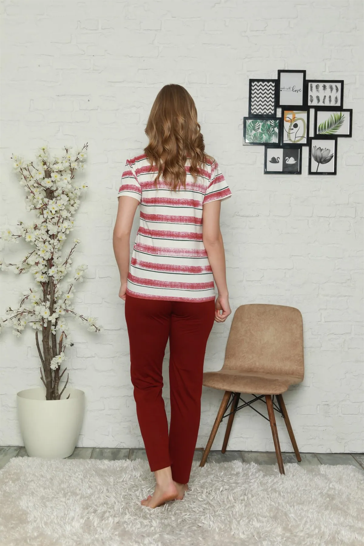 Fashion Cartoon Women 'S 100 Cotton Combed Cotton Short Sleeve Pajamas Suit 3309
Fashion Cartoon Women 'S 100 Cotton Combed Cotton Short Sleeve Pajamas Suit 3309