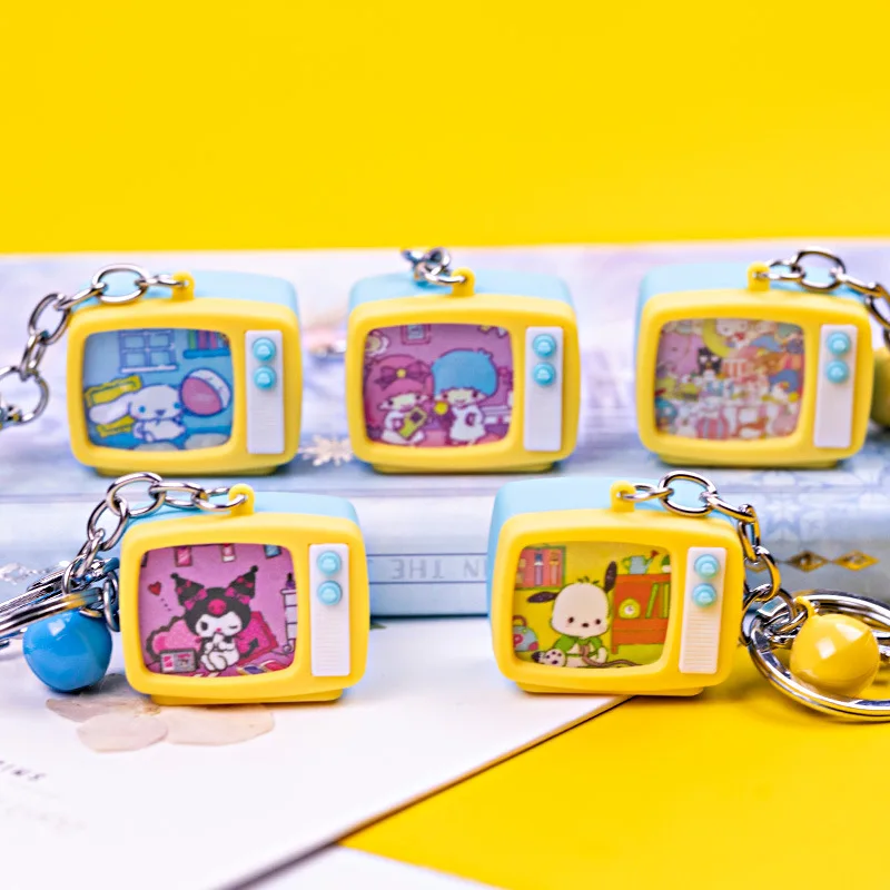 NEW Kawaii Sanrio Keychain Cute Kuromi My Melody Hello Kitty Cinnamoroll Key Ring LED Lighting Audible Television Pendant Gifts
NEW Kawaii Sanrio Keychain Cute Kuromi My Melody Hello Kitty Cinnamoroll Key Ring LED Lighting Audible Television Pendant Gifts