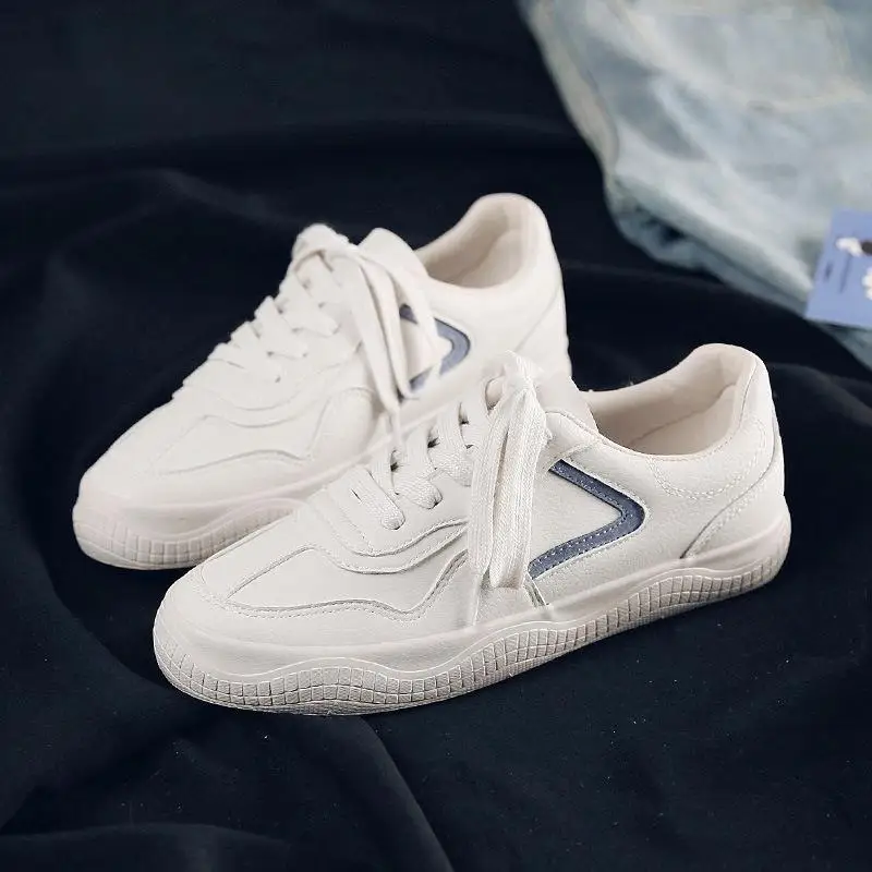 TOPHQWS Casual Women Sports Shoes Spring 2022 Lace Up Flat Vulcanized Shoes Quality Leather Sneakers Women Designe Platform Shoe
TOPHQWS Casual Women Sports Shoes Spring 2022 Lace Up Flat Vulcanized Shoes Quality Leather Sneakers Women Designe Platform Shoe