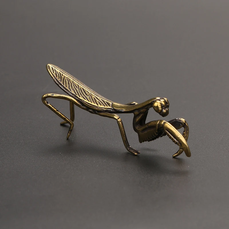 7.2*2.4cm Brass Mantis Statue Retro Pure Copper Figurines Decoration Craft Accessories Flowerpot Vintage Copper Mantis Figurine
7.2*2.4cm Brass Mantis Statue Retro Pure Copper Figurines Decoration Craft Accessories Flowerpot Vintage Copper Mantis Figurine