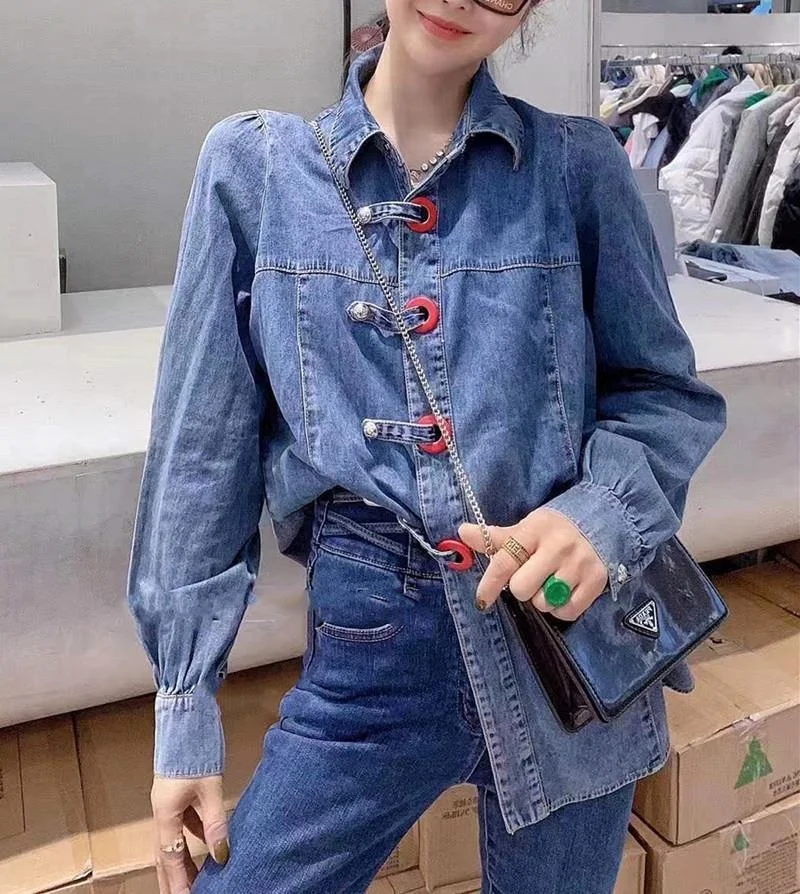 2023Casual jacket,Spring Women Blue Retro Button Denim Shirt Female Loose Shirts Tops Jeans Coats Woman Tops Blusas Mujer Long S
2023Casual jacket,Spring Women Blue Retro Button Denim Shirt Female Loose Shirts Tops Jeans Coats Woman Tops Blusas Mujer Long S